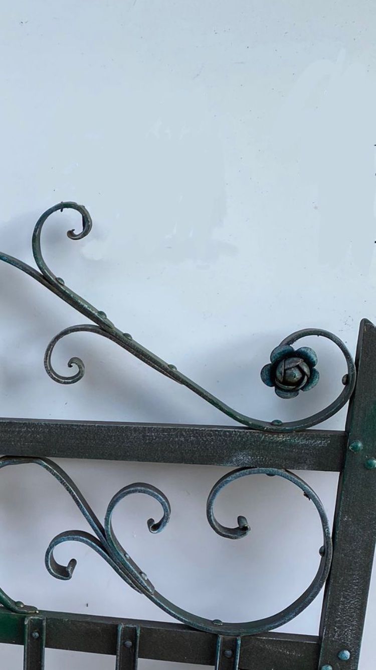 Porte: Gartentor, antik, mit Muster und Rosette als Spitz – Usato da Seon venduto da Sock21 3