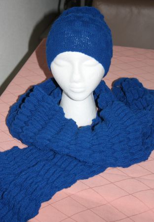 Mütze und Schal royalblau NEU