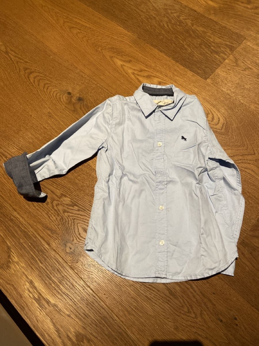 H&M Camicie, T-shirt & Polo: 2 H&M Hemden Gr.110 – Usato da Pratteln venduto da Nala78 1