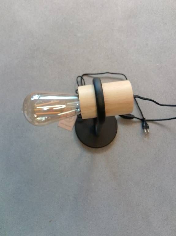 Lampade: Tischleuchte Metall-Holz – Usato da Gersau venduto da Bauma12 1