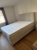 Bett mit Matratze und Kopfteil Grösse 180x200 cm 