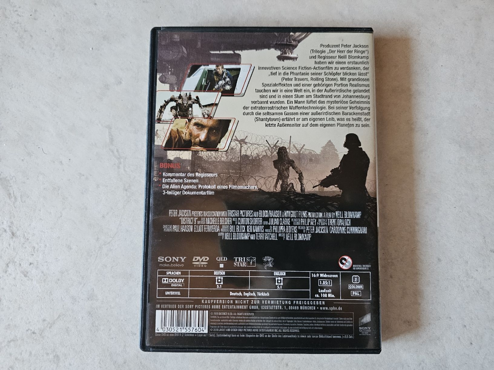 Tutti i DVDs: District 9  -  Ihr seid hier nicht willkommen – Usato da Schneisingen venduto da backstore24 1