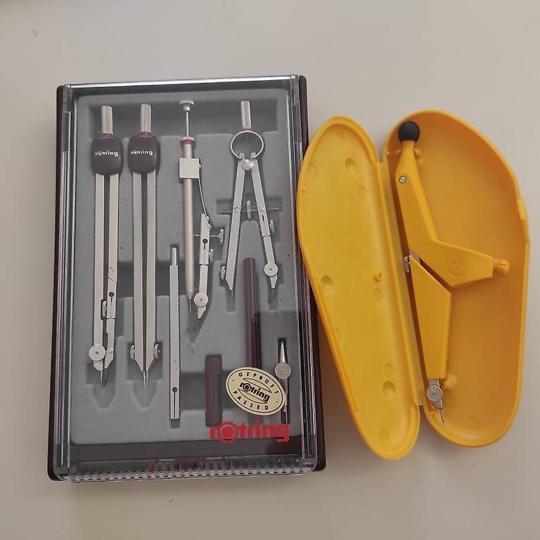 Tutti gli attrezzi: accessori disegno tecnico – Usato da Capolago venduto da men_sbb5