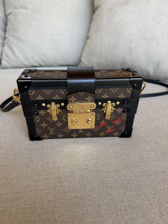 Louis Vuitton Petite Malle