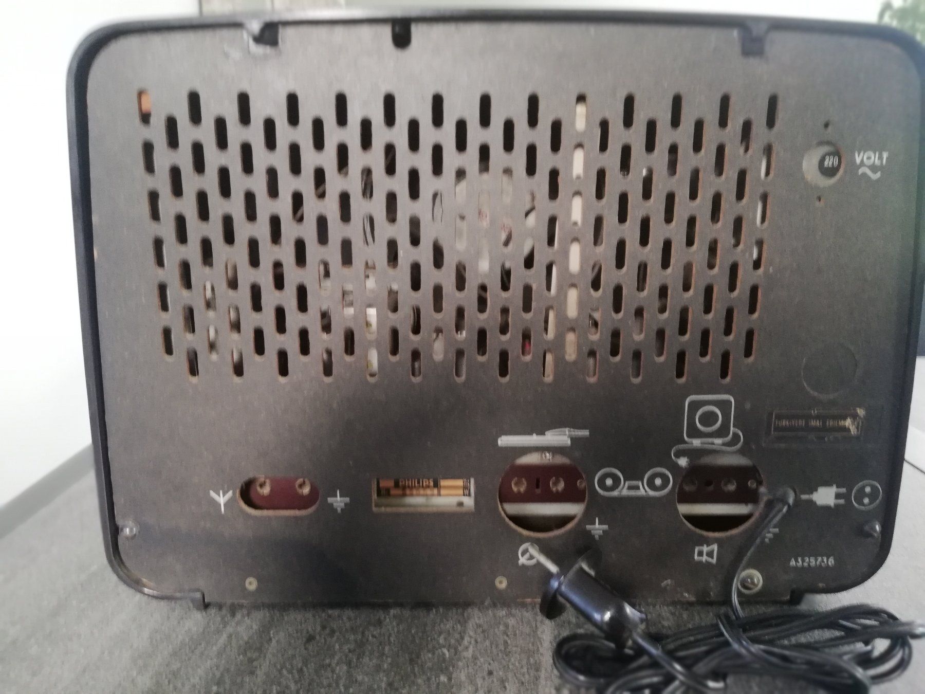Philips Radio: ALTES RADIO PHILIPPS - ca1960er – Usato da Steinhausen venduto da ellako 2