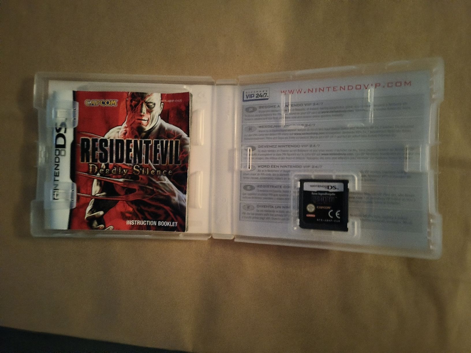Capcom Giochi: Resident Evil Deadly Silence Nintendo DS - – Usato da Porrentruy venduto da Sailorina 2