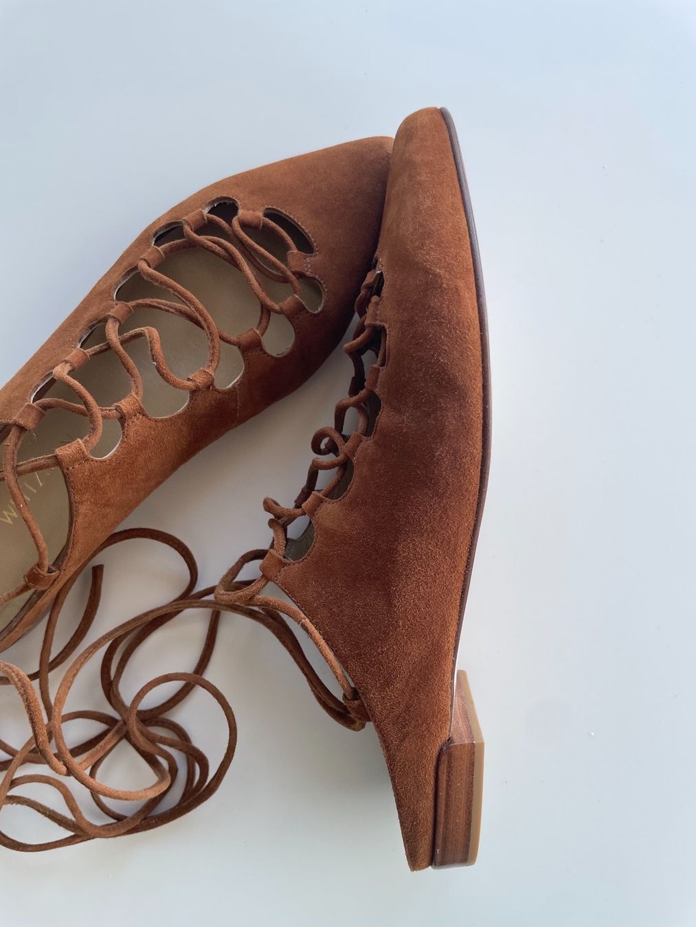 Stuart Weitzman Scarpe da donna: Spitze Schnürschuhe von Stuart Weitzman Gr. 38 – Nuovo (secondo la descrizione) da Olten venduto da hahnice99 4