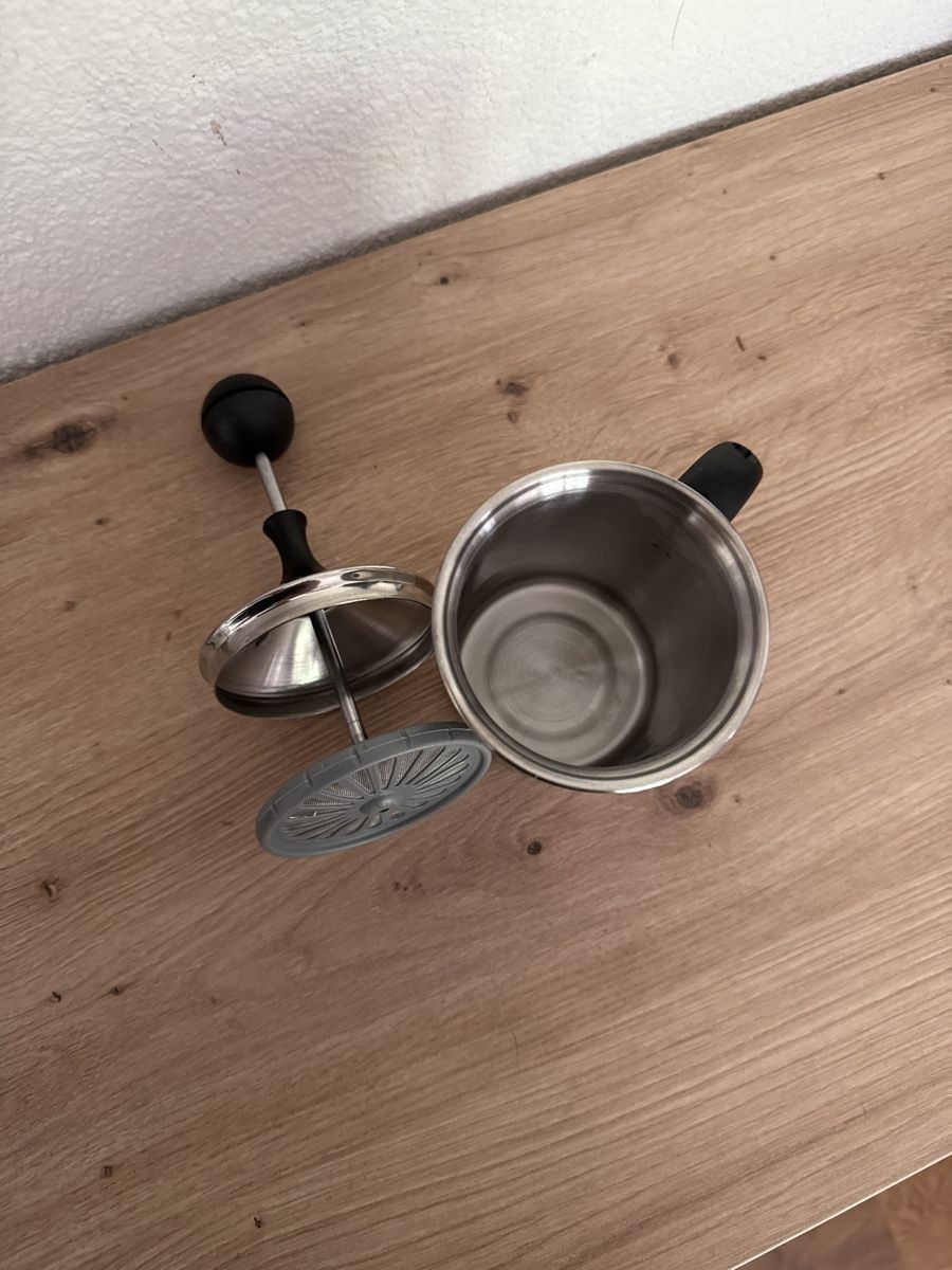 Elettrodomestici da cucina: Manueller Milchschäumer aus Edelstahl – Usato da Oftringen venduto da sar_5sgb 1