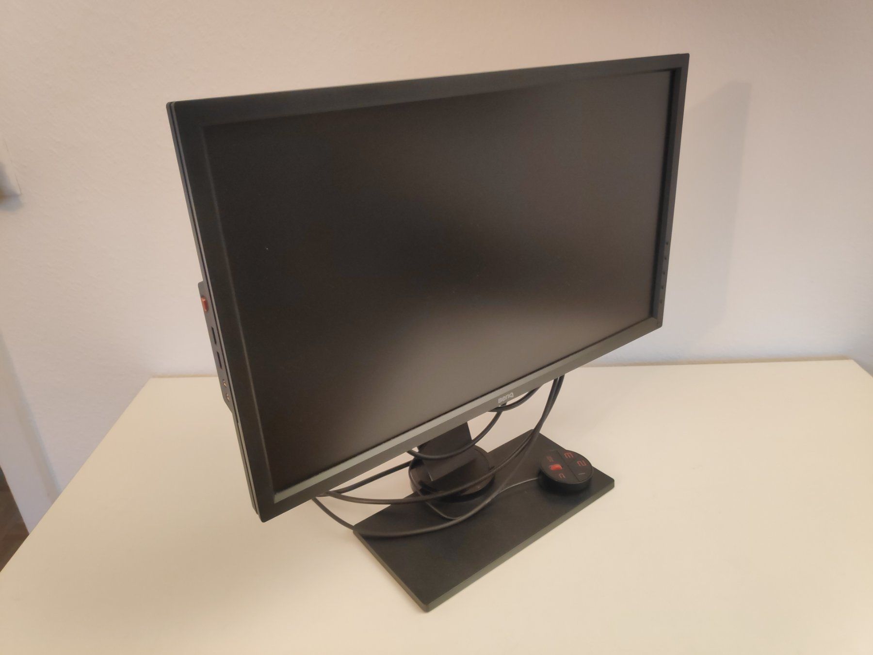 BenQ Monitor: Gaming Bildschirm - BenQ XL2430T – Usato da Bern venduto da anger47 1