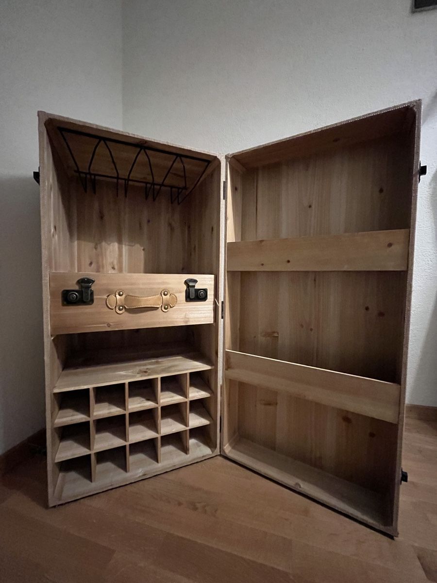 Jysk Schränke: Barschrank – Gebraucht aus Solothurn von dan_6lxt