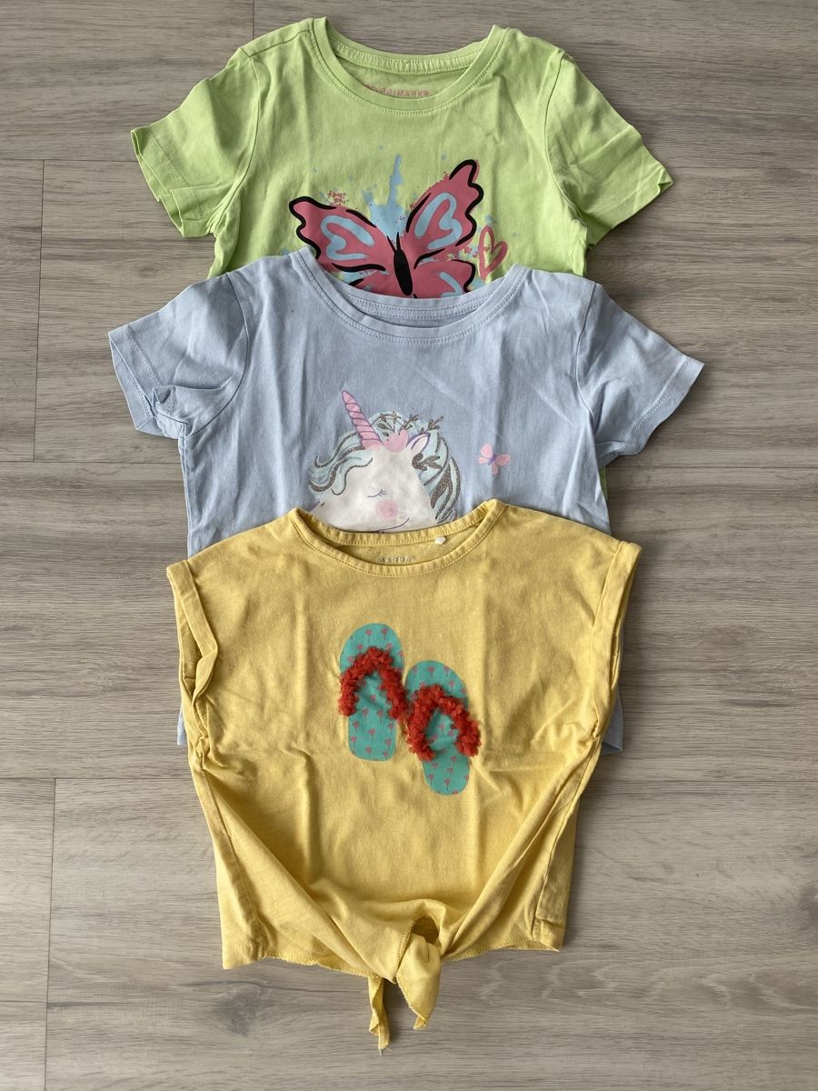 Lotti & Set di vestiti: Kleiderpaket Mädchen grösse 98/104 – Usato da Neftenbach venduto da Denise.J 2