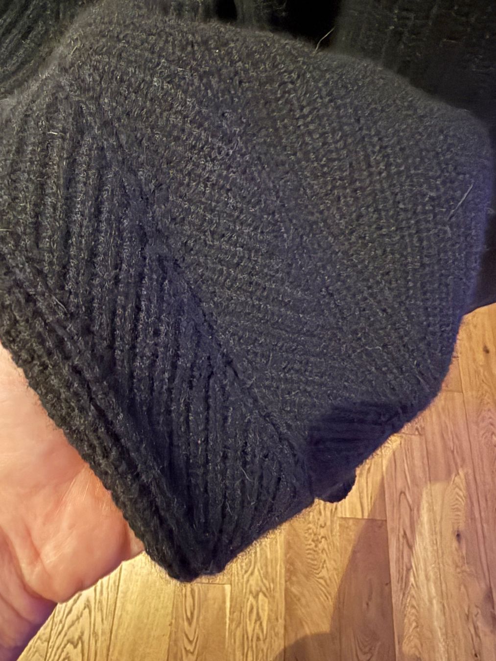 Maglioni & Felpe: Orig. Lisa Yang Pullover Kaschmir schwarz 2 – Usato da Wallisellen venduto da Aboutfashion 3