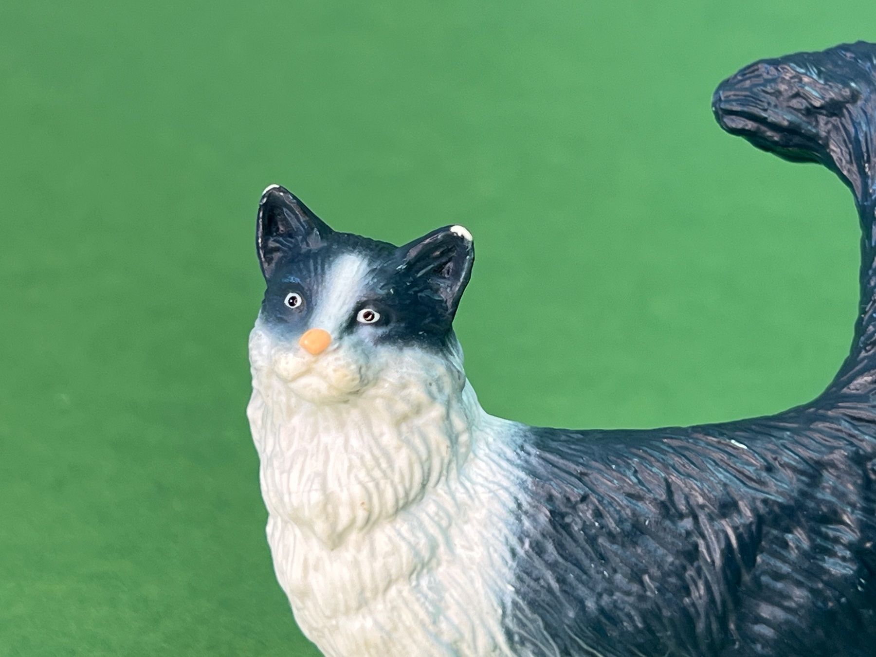 Schleich Statuette: Schleich 16604 Maine Coon Katze – Usato da Ennetbaden venduto da mapa05 1