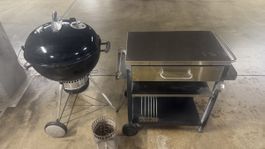 Weber Holzkohle-Kugelgrill+Edelstahl Beistelltisch