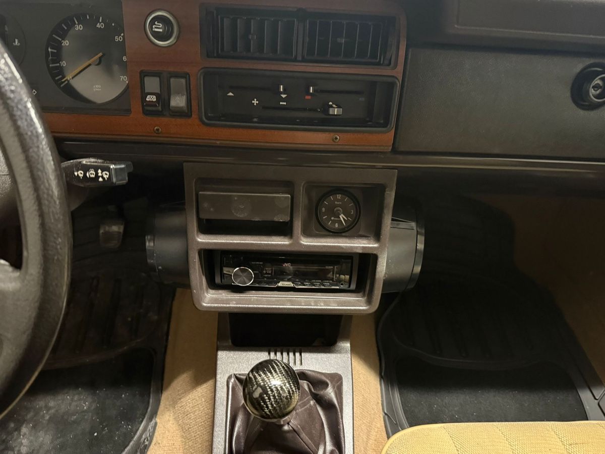 Ford Autos: Ford Taunus 2000 – D'occasion à Bellach par man_8llv 7
