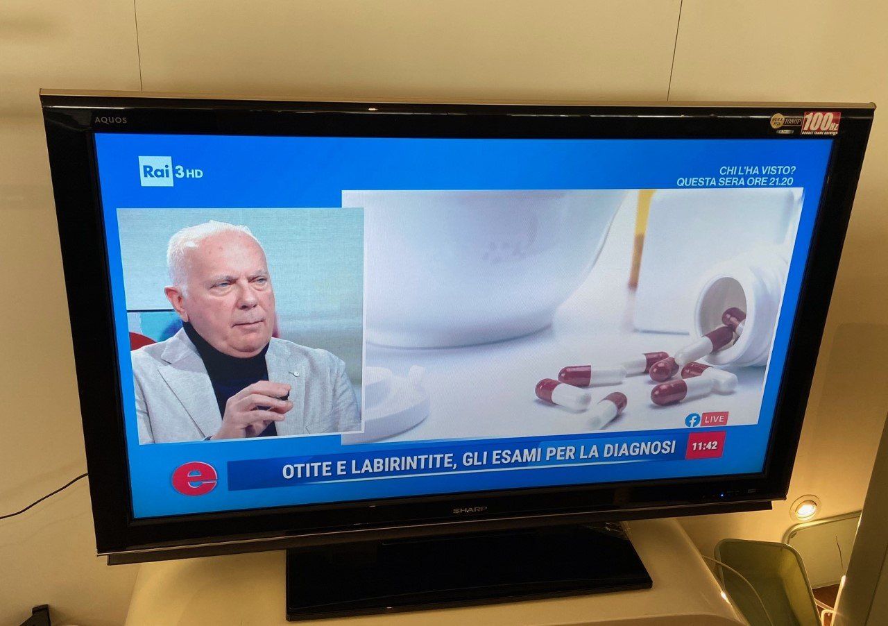 Sharp Televisori: Sharp LCD LC-52HD1E – Usato da Oberengstringen venduto da Limmat8102