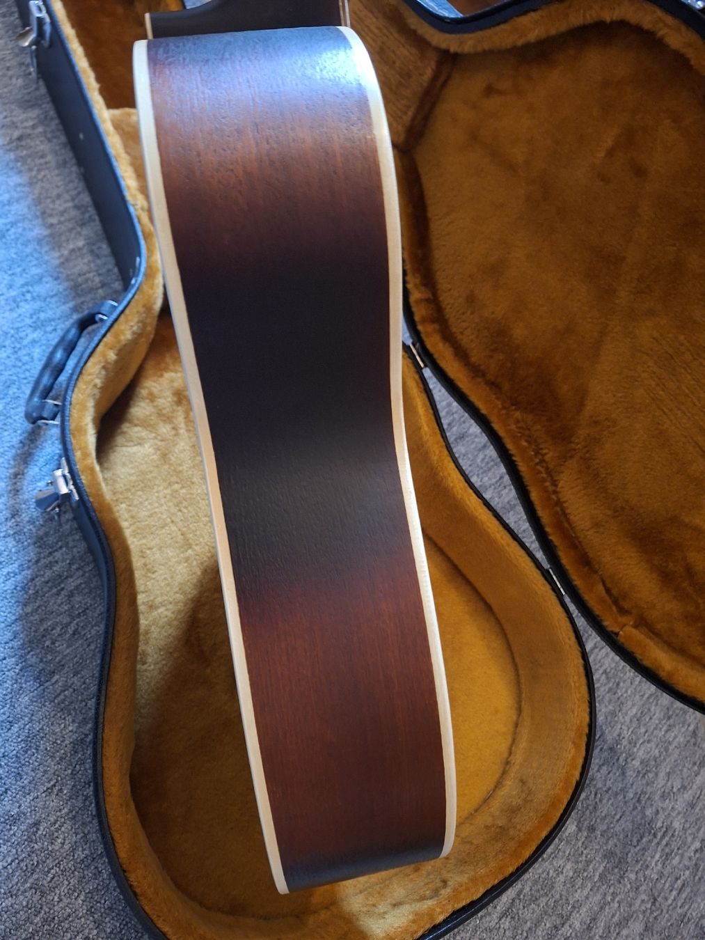 Musikinstrumente: Parlor Gitarre Bjärton sunburst – Gebraucht aus Remetschwil von littleredboots 3