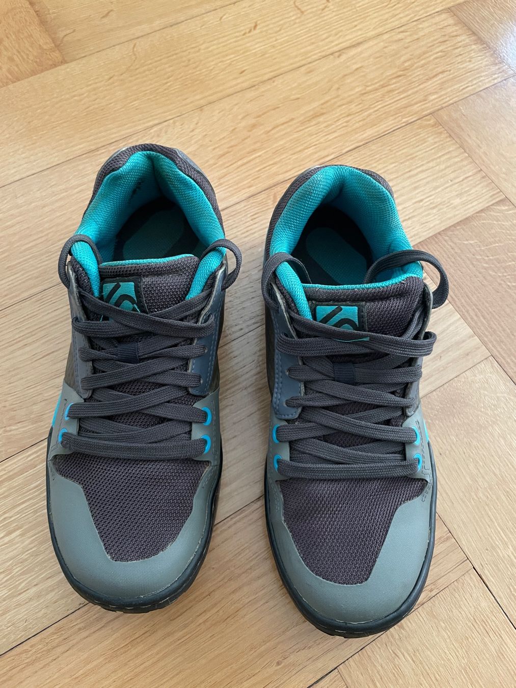 Five Ten Chaussures femmes: Five ten Bikeschuhe – D'occasion à Bern par fisibelli 1