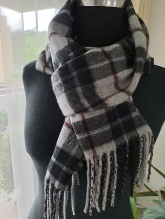 schöner Wolle/Kaschmir - Schal von TRUSSARDI Collection