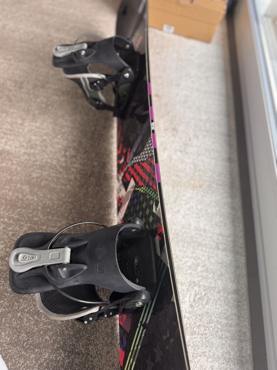 Head Board: Head Snowboard mit Flow Bindung, ideales Winterspassgerät! – Usato da Goldau venduto da mira221 9