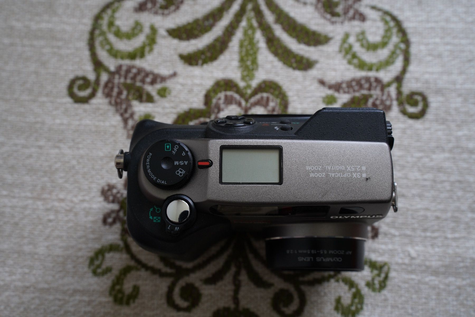 Olympus Kamera: Olympus Camedia Digitalkamera C-3000ZOOM – Defekt aus Dagmersellen von sim_zqh8 1