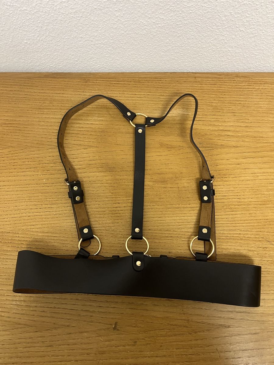 Cinture: Schwarzer Harness-Gürtel  – Nuovo (secondo la descrizione) da Teufenthal AG venduto da Nanahu 1