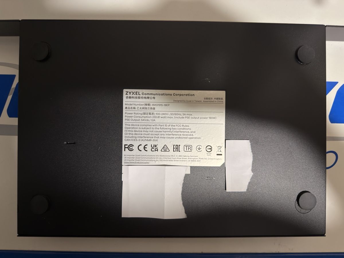 Zyxel Hub & Switch: Zyxel XMG1915-18EP – Usato da St. Gallen venduto da AlexPhBit 1