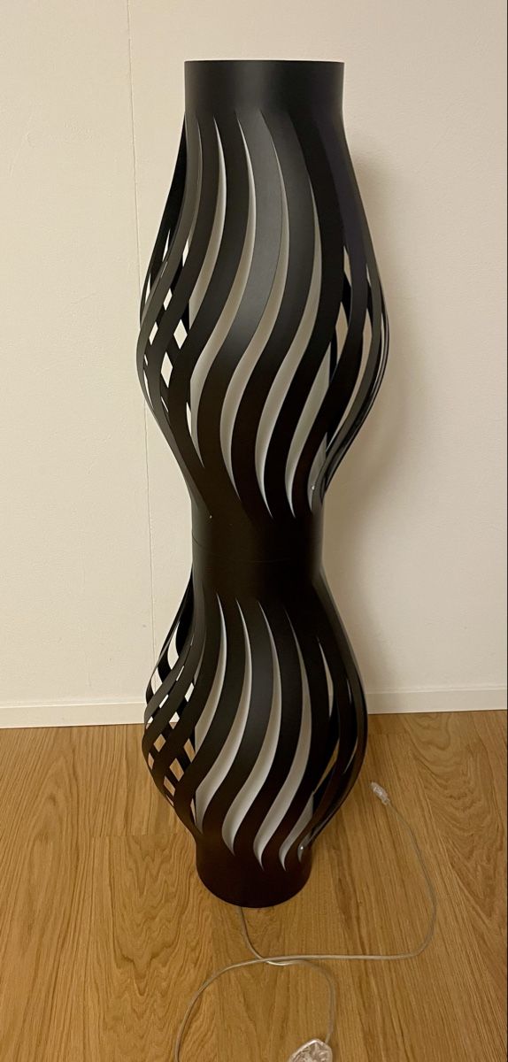 Lampes: Stehlampe – D'occasion à Niederlenz par cha_wg2p