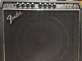 Fender 75 Röhrenverstärker