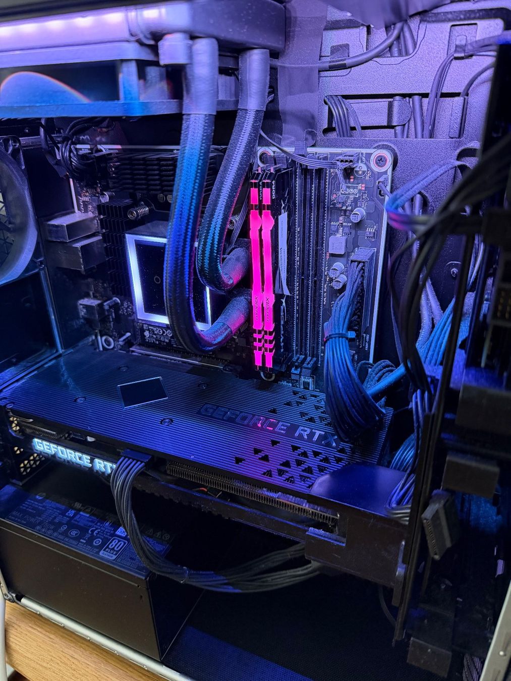 HP OMEN 30L Gaming PC | Intel i7-11700K | RTX 3070 | 16GB (Gebraucht ...