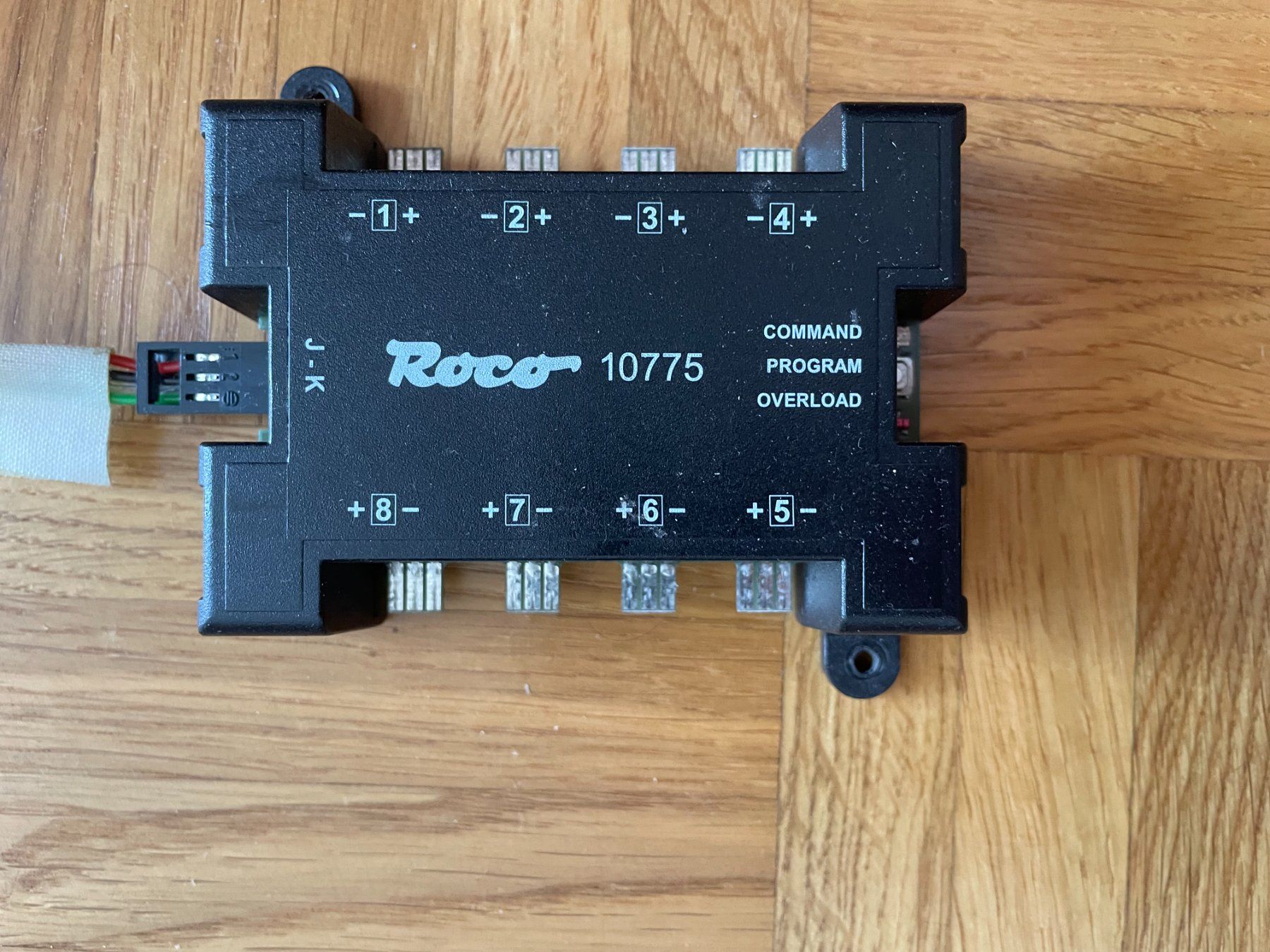 Roco Modellini di ferrovie: Roco Digital 10775 für 8 Weichen – Usato da Le Landeron venduto da patrick_train