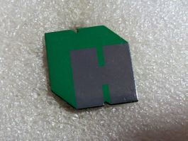 Ansteckpin 243: H