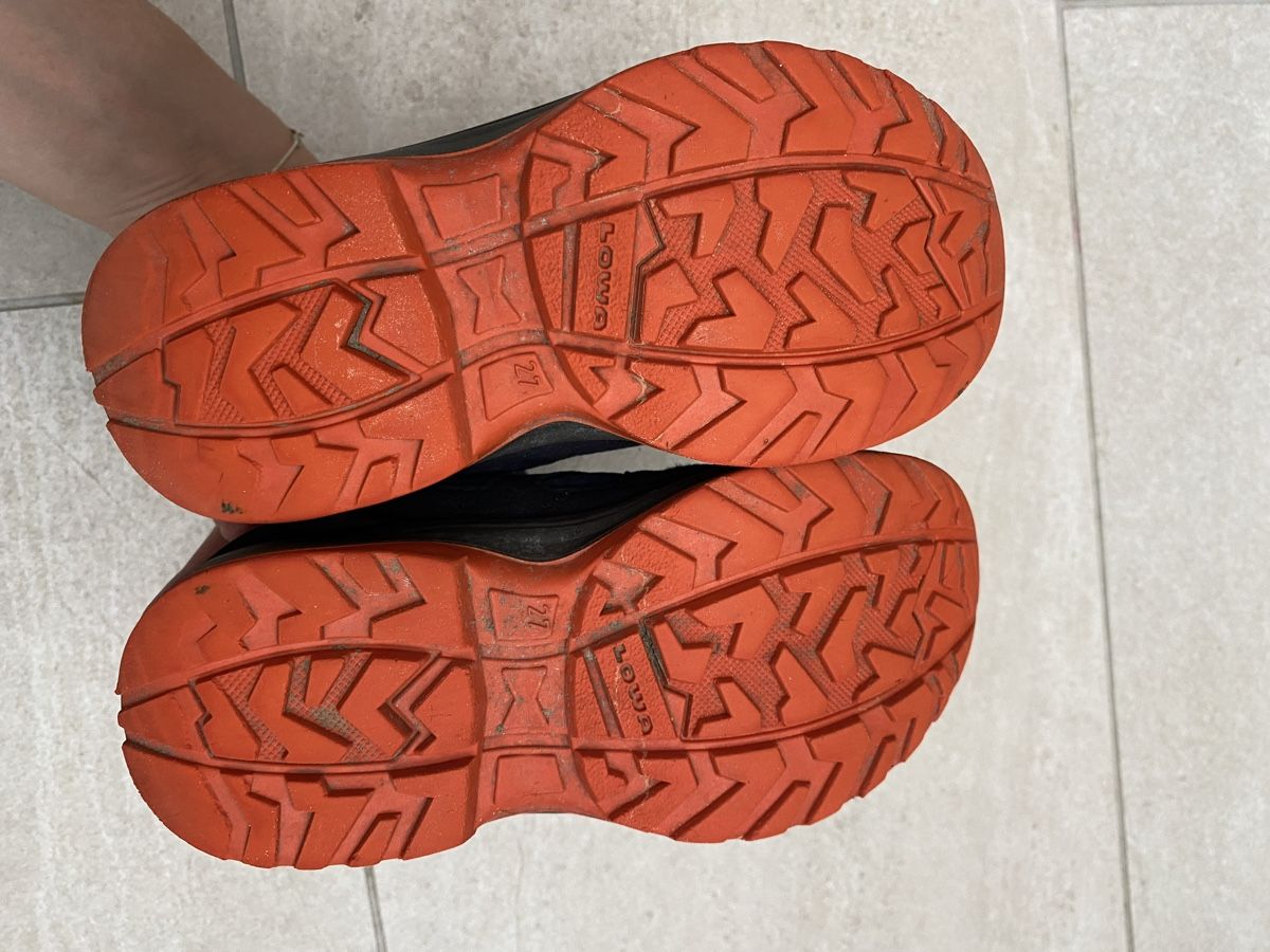 Lowa Scarpe per ragazzi: Lowa Kinder Wanderschuhe Gr. 27 Gore-Tex – Usato da Neerach venduto da ne11a 1