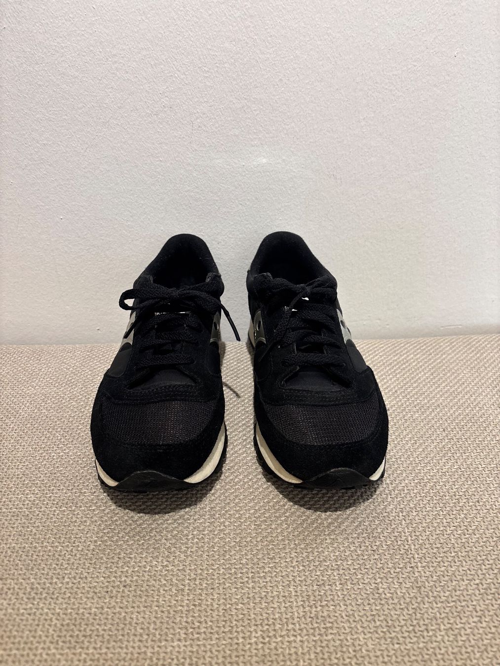 Saucony Chaussures hommes: Saucony Jazz Original schwarz Gr. 40 – D'occasion à Bottmingen par ana_5hrv 4