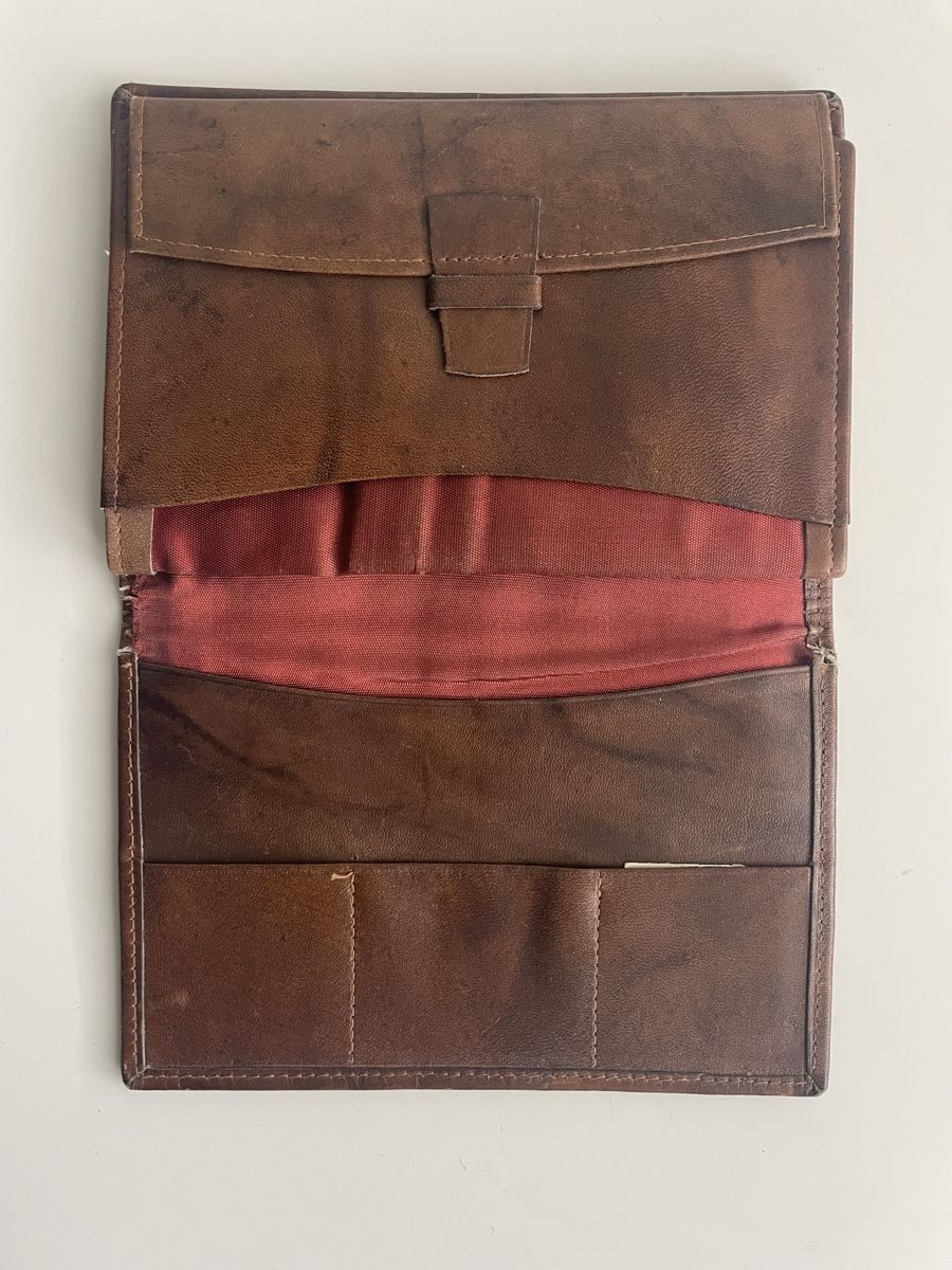 Portafogli: Vintage Leather Wallet – Usato da Zürich venduto da MariKondo 2