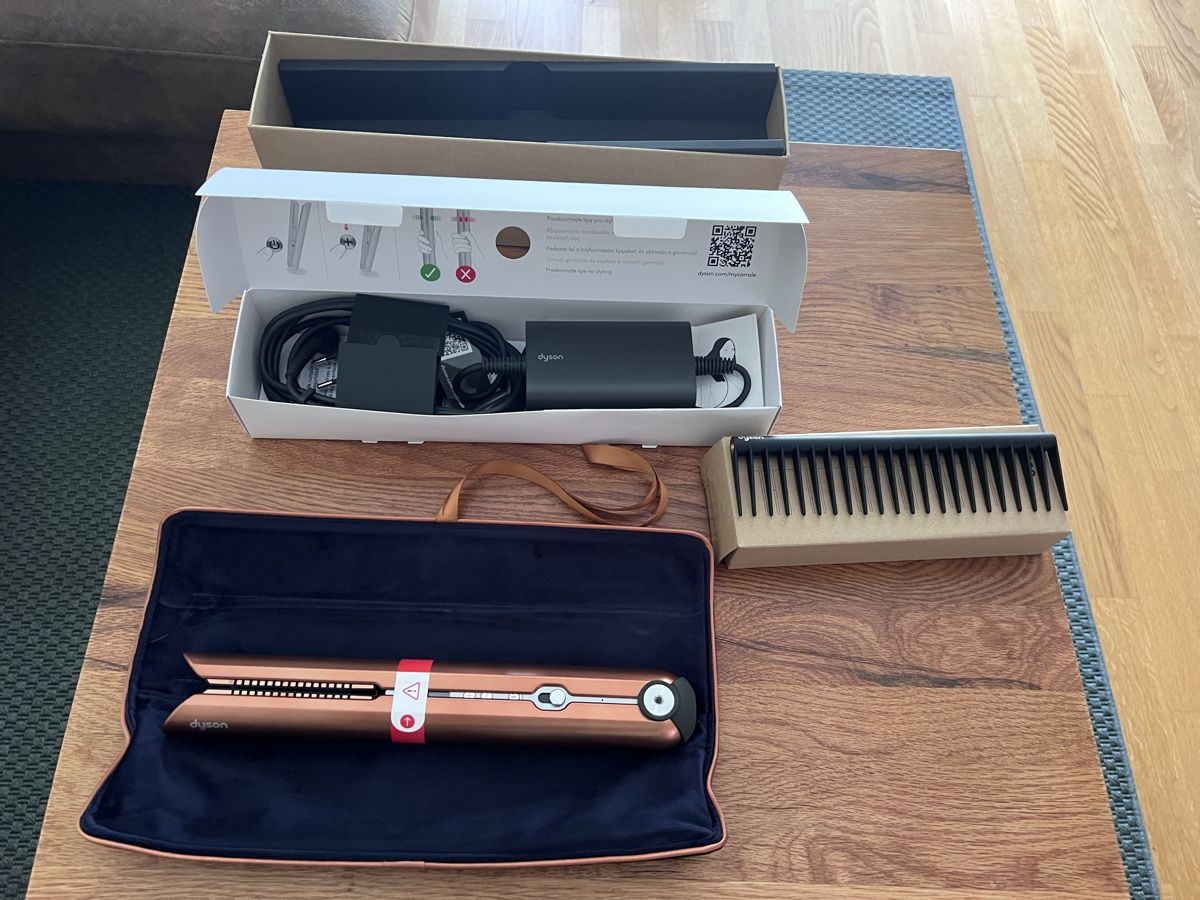 Dyson Asciugacapelli: Dyson Haarglätter Corrale HS07 – Nuovo e nell'imballaggio originale da Wimmis venduto da Luana31