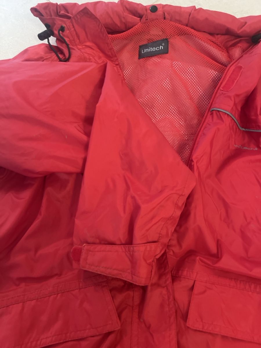 Giacche: Leichte Unitech Regen- und Windjacke – Usato da Schönenberg ZH venduto da Bosh 5