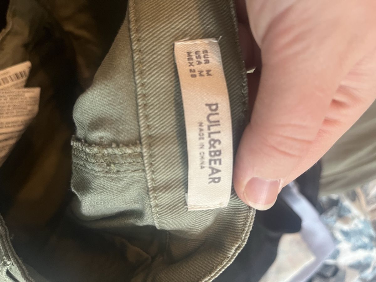 Gonne: Pull&Bear Rock, khaki, Grösse M, neuwertig, mit Reissverschl – Nuovo (secondo la descrizione) da Gockhausen venduto da Lali013 2