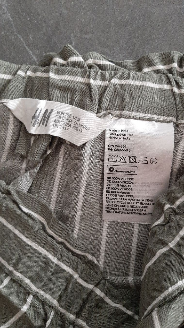 H&M Pantalons: Sommerhose Grösse 158 – D'occasion à Dübendorf par Luuuusmeitli12 1