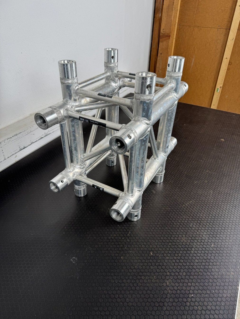 Tralicci: Eurotruss FD34 X Stück – Usato da Buchs AG venduto da N-joyEvents 2