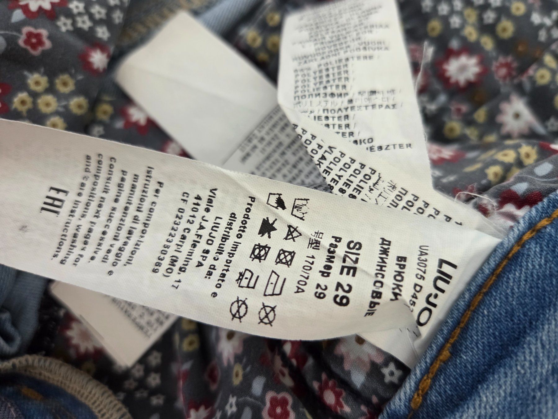 Liu Jo Jeans: Liu Jo Jeans 29 – Neuf avec emballage d'origine à Zug par Bibibo 3
