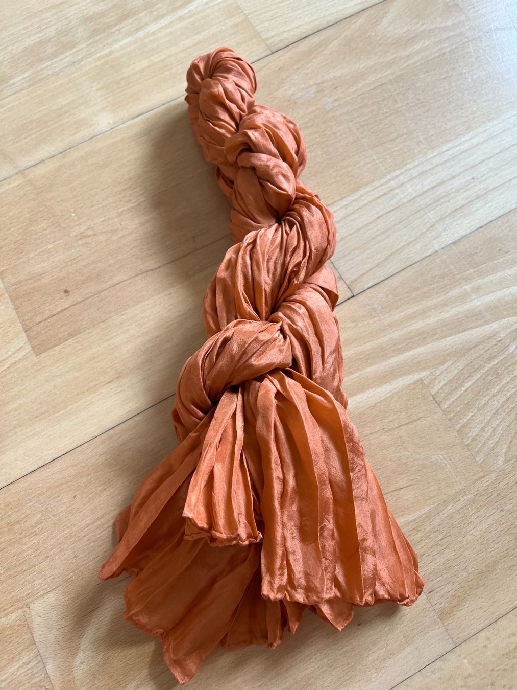 Colora Foulard & Sciarpe: Colora Schal, 100% Seide, Rostorange, NEU – Nuovo (secondo la descrizione) da Worb venduto da farben20zauber 2