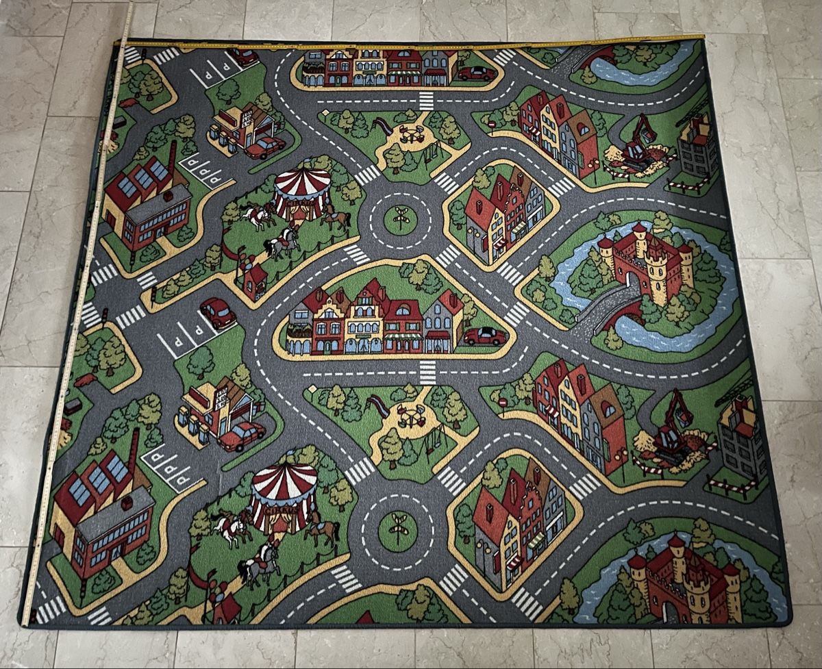 Spielmatte: Grosser Spielteppich 185cm x 200cm – Gebraucht aus Jona von simsa02 4