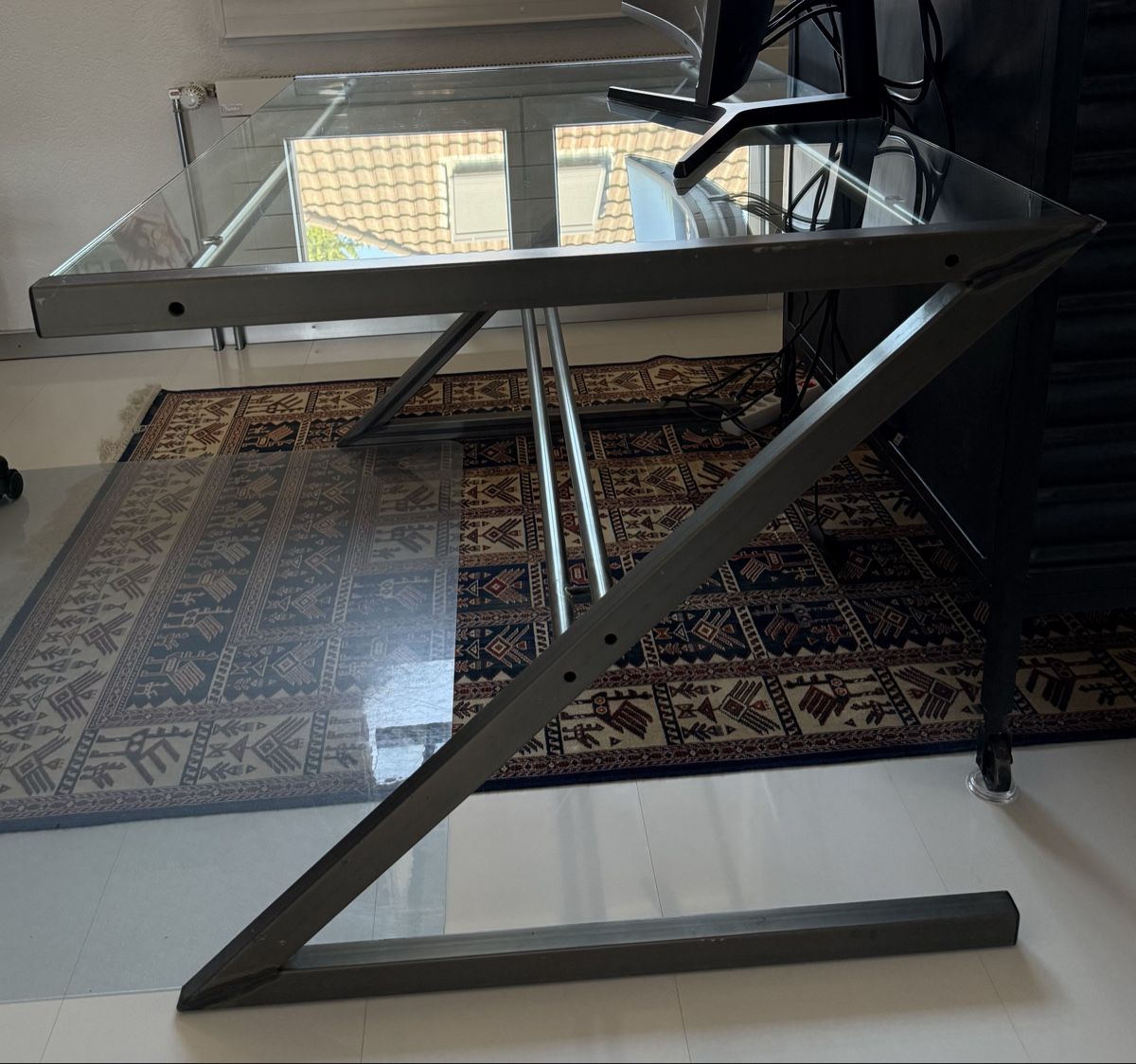 Interio Schreibtische: Pult / Schreibtisch Glas – Gebraucht aus Büetigen von Mo_driver99 1