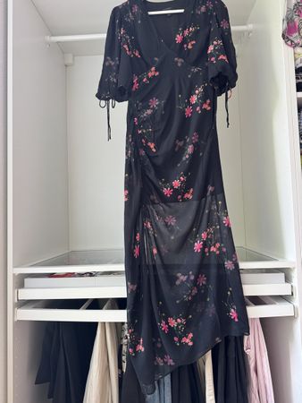 AllSaints Schwarz Blumen midi Kleid Gr. UK 8 EU 36