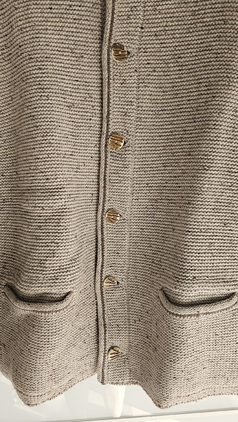 Jacken: Ungetragene Stockerpoint Strickjacke, Grösse 50, Top Zustand – Neu (gemäss Beschreibung) aus Rothenburg von Roeschu80 3