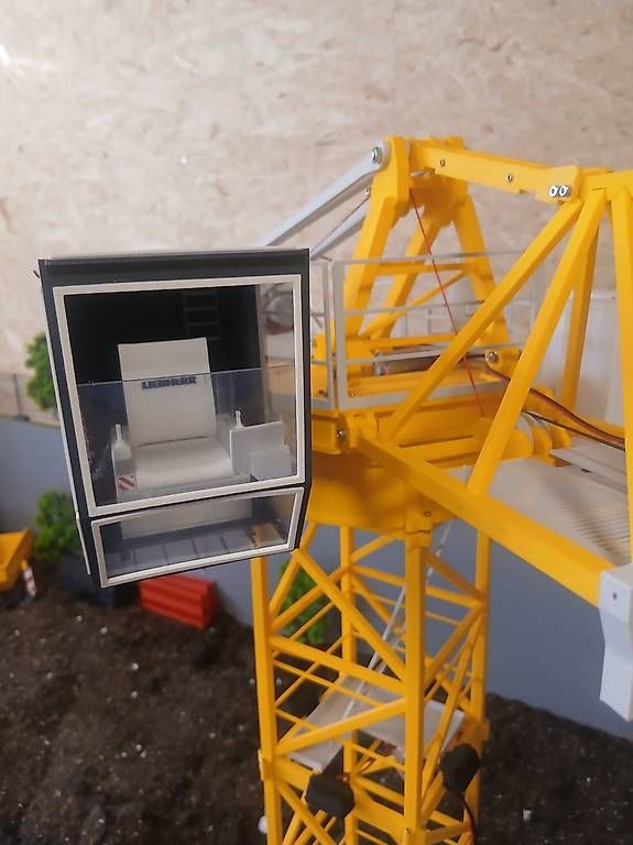 Liebherr Kräne: Turmdrehkran – Gebraucht aus Eichberg von luk_6sxq 3