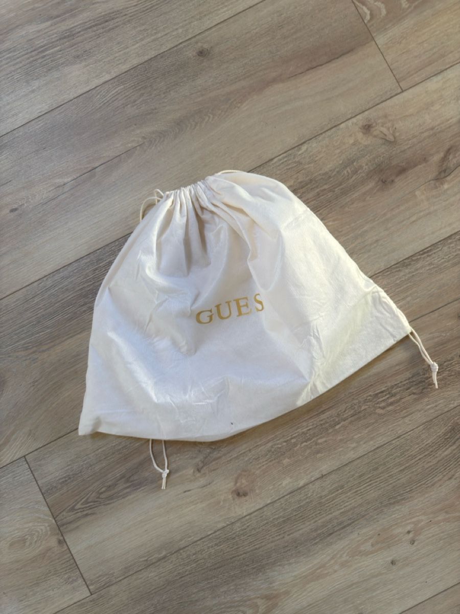 Guess Taschen für Damen: Guess Handtasche – Neu (gemäss Beschreibung) aus Sarmenstorf von Nathaliie_21 3