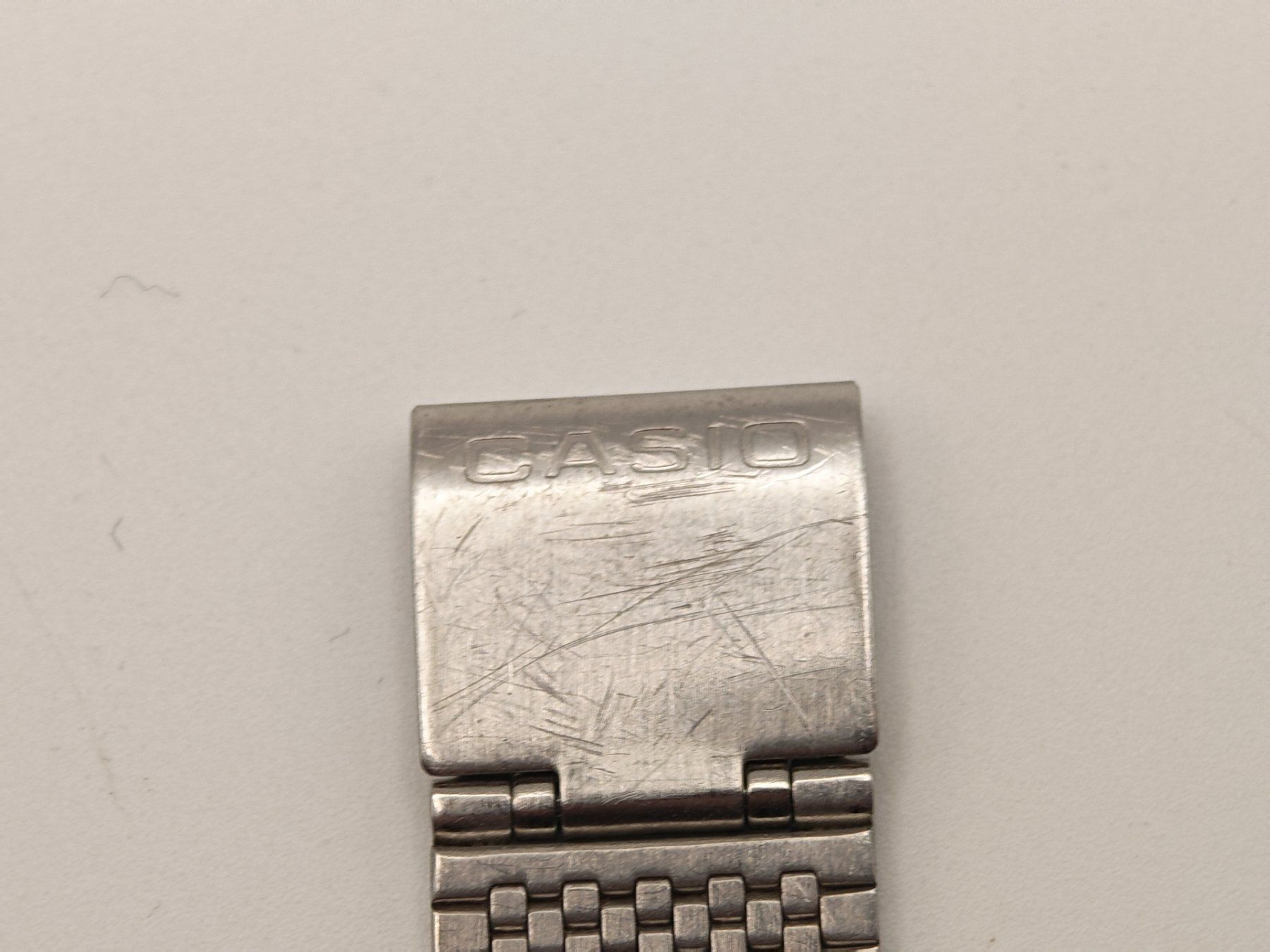 Casio Orologi: Casio AQ-330 Analog Digital Uhr – Difettoso da Thun venduto da Kankii 7