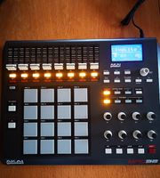 Akai MPD32 Drum Pad